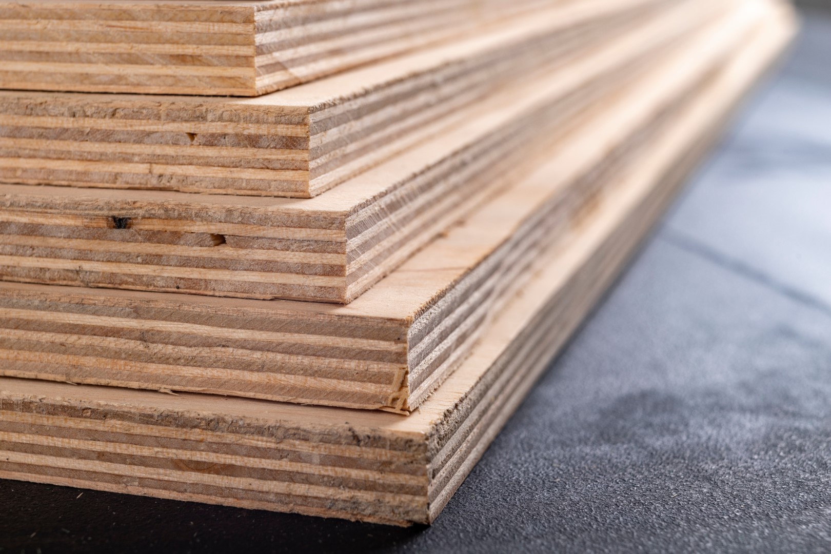 Plywood & Sheet Materials